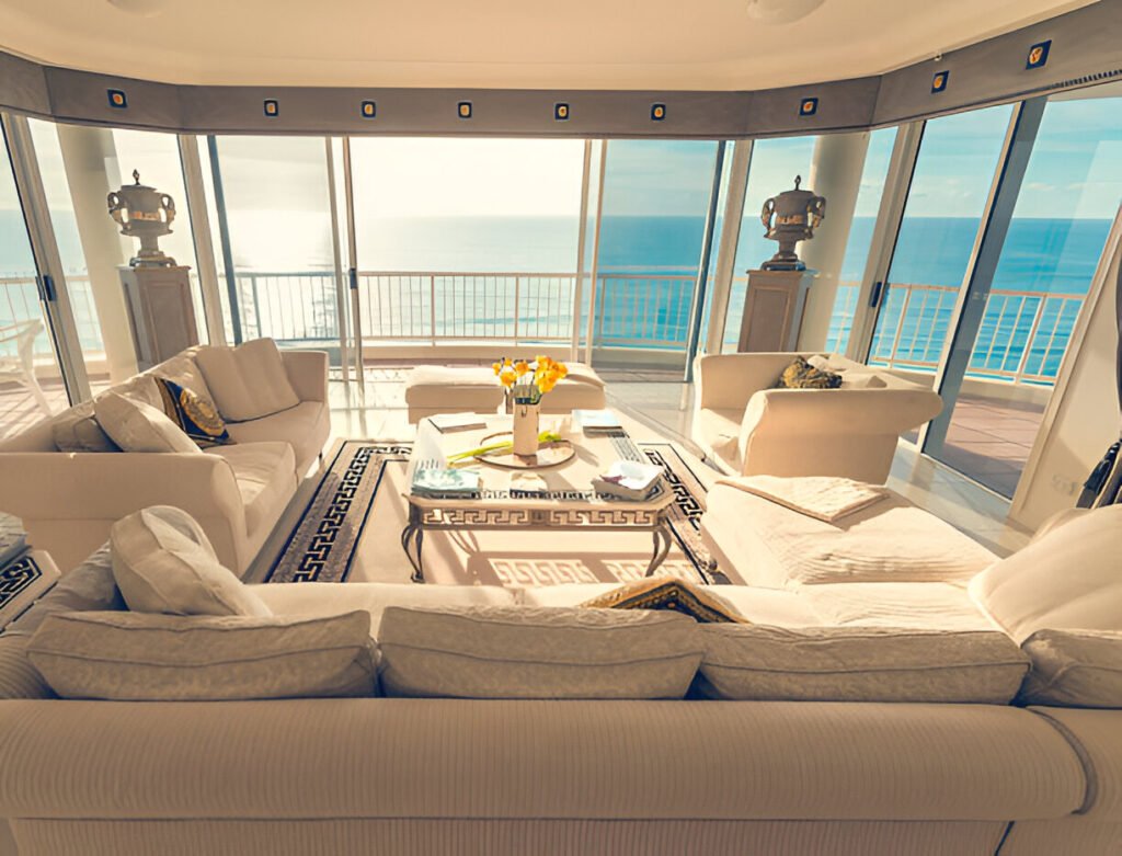 Coastal Home Decor Ideas for Beachside Living Rooms: Breathtaking Designs